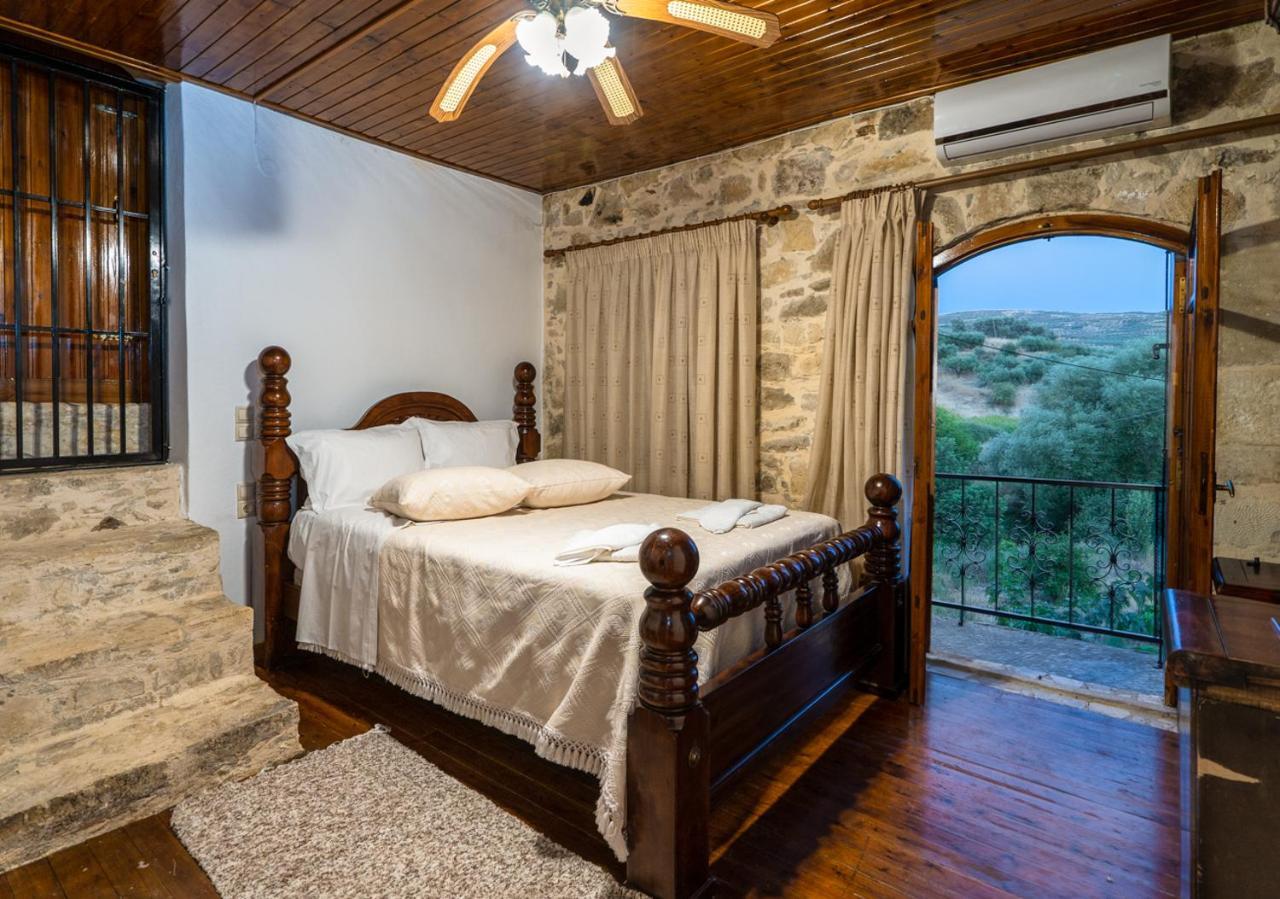 Villa Tzaniana Apomarma 外观 照片